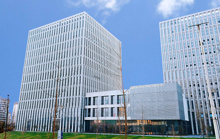 建筑幕墙工程全过程质量控制关键节点与常见缺陷预防措施
